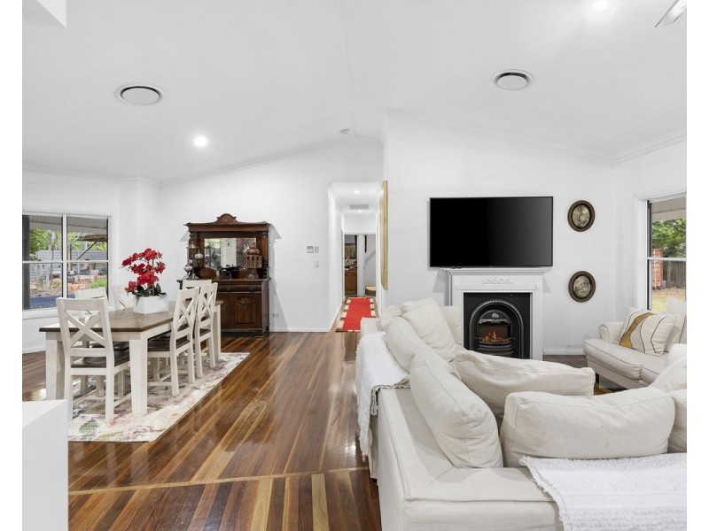 3 Werribee Drive, Highfields QLD 4352