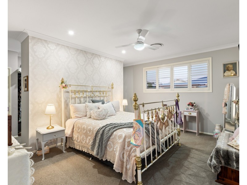 9 Panorama Crescent, Gowrie Junction QLD 4352