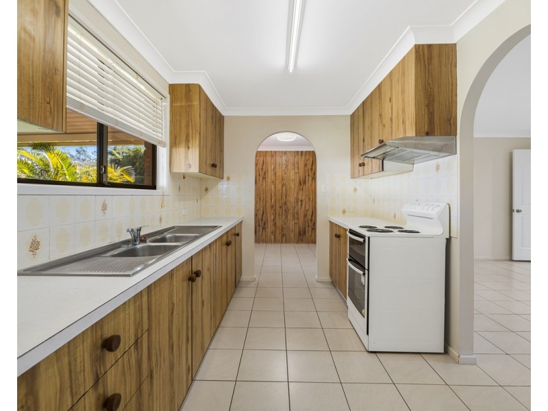 59 Arabian Street, Harristown QLD 4350