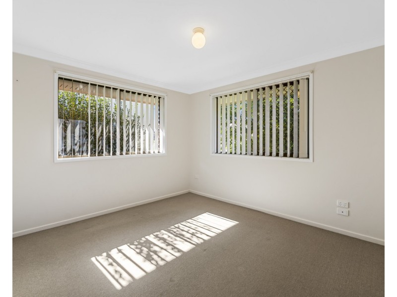 59 Arabian Street, Harristown QLD 4350