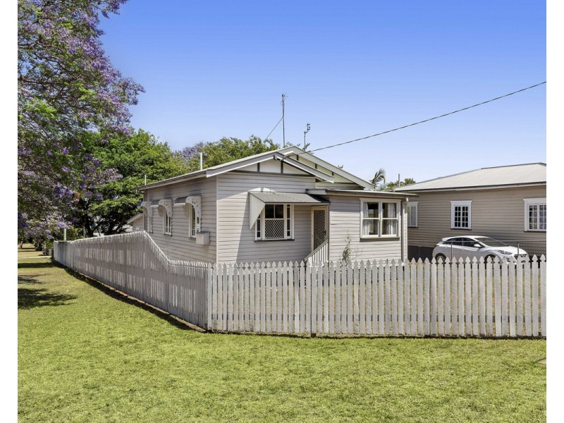 7 Louisa Street, South Toowoomba QLD 4350