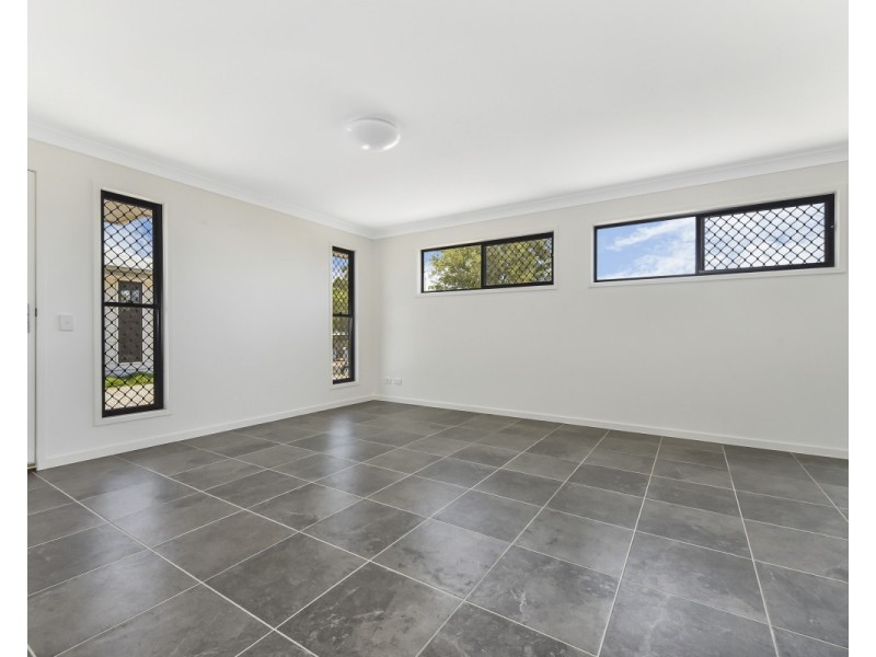 1/2A Waverley Street, North Toowoomba QLD 4350