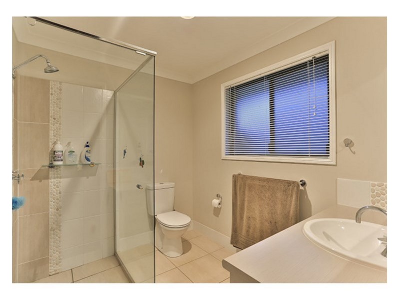 10 Smythe Drive, Highfields QLD 4352