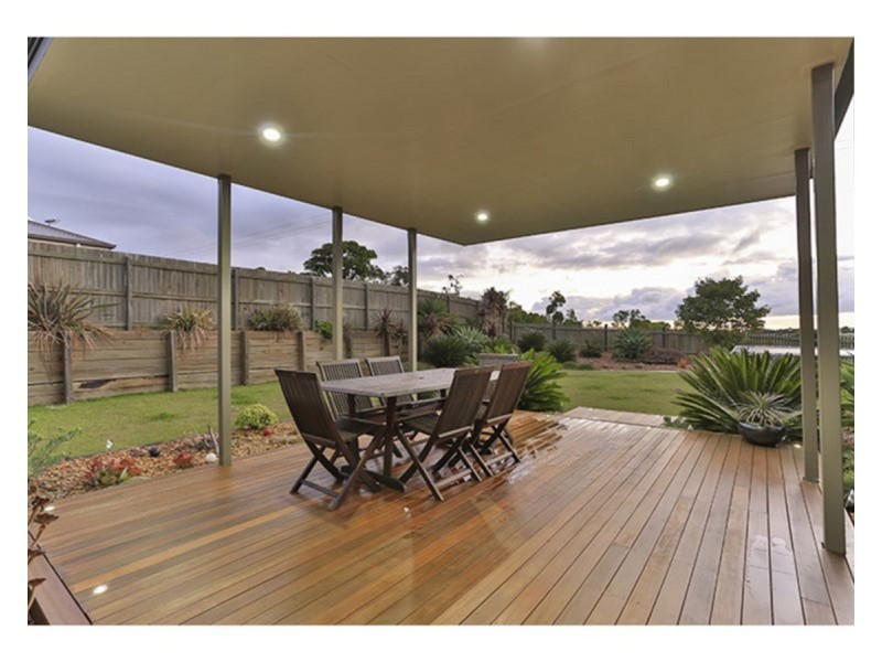 10 Smythe Drive, Highfields QLD 4352