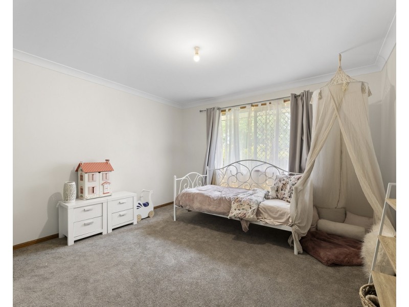 1 Phalaris Court, Meringandan West QLD 4352