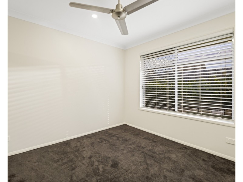 7 Renshaw Crescent, Kearneys Spring QLD 4350