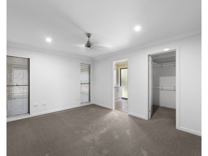 16 Rosella Street, Rangeville QLD 4350