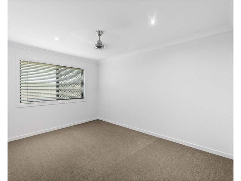 16 Rosella Street, Rangeville QLD 4350