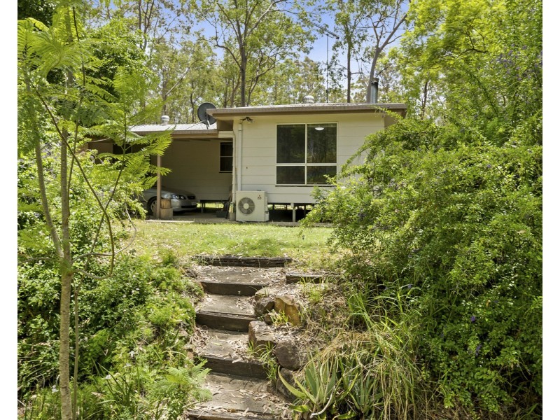 71 Dugandan Road, Upper Lockyer QLD 4352