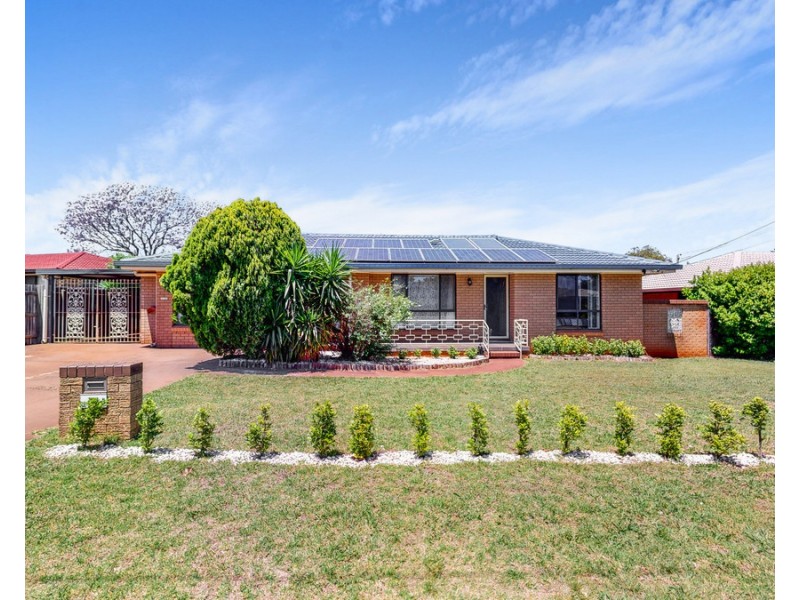 28 Orchid Street, Centenary Heights QLD 4350