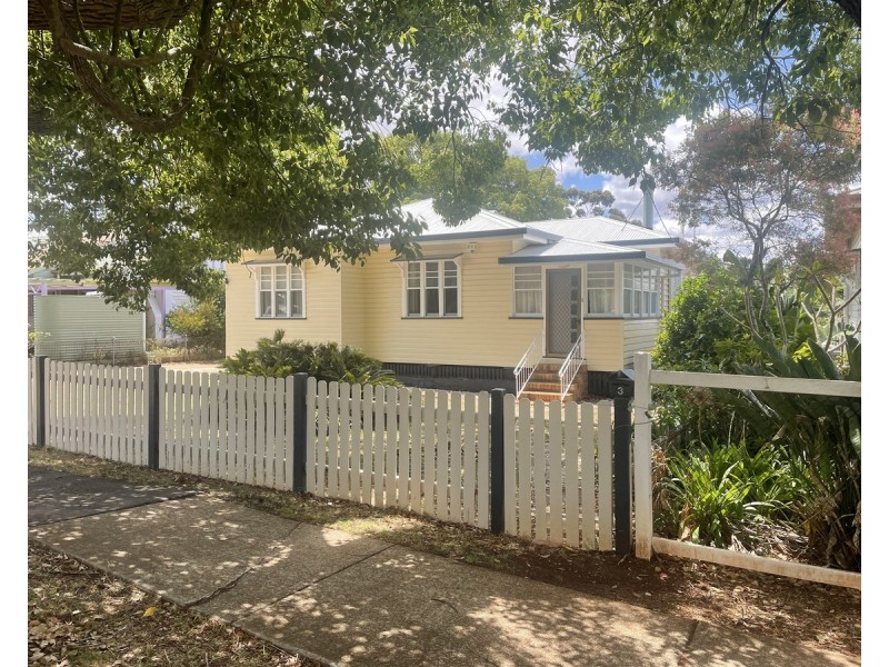 3 Ascot Street, Newtown QLD 4350