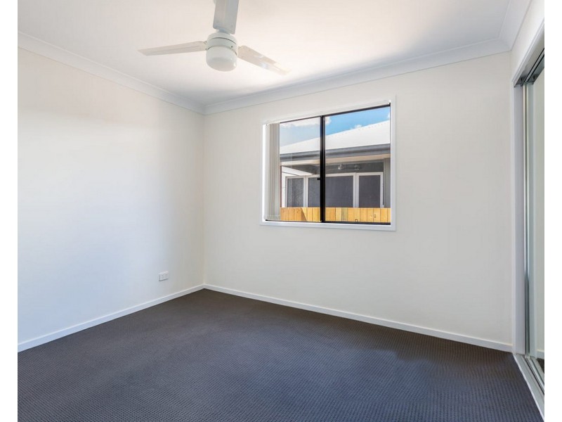 1/11 McInnes Crescent, Glenvale QLD 4350