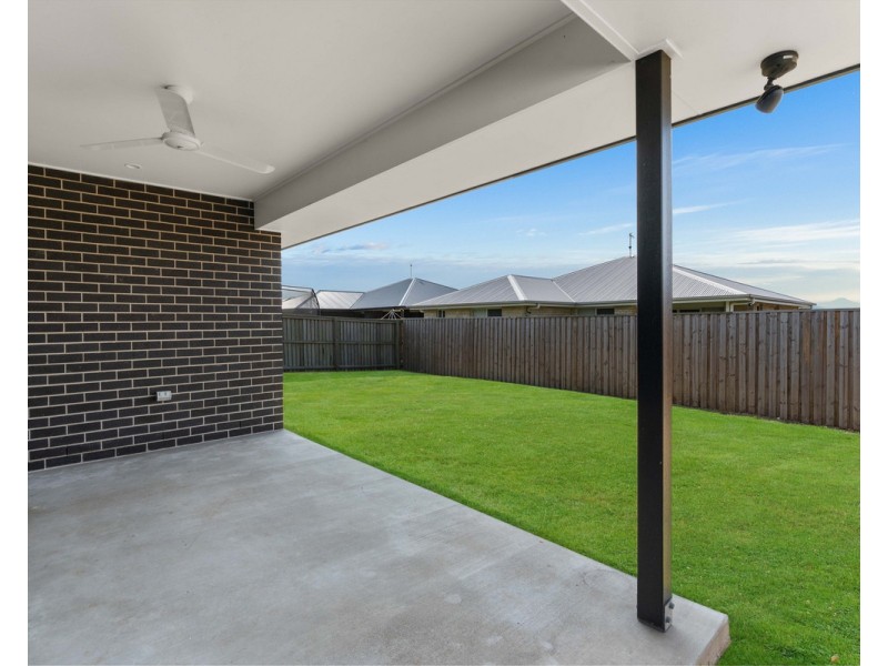 19 Whitewood Way, Cotswold Hills QLD 4350