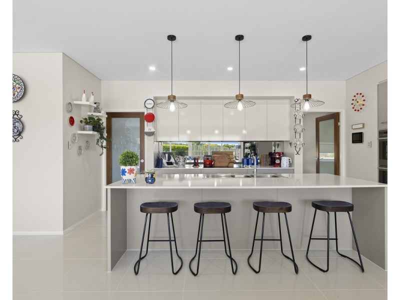 44 Catherine Crescent, Kingsthorpe QLD 4400