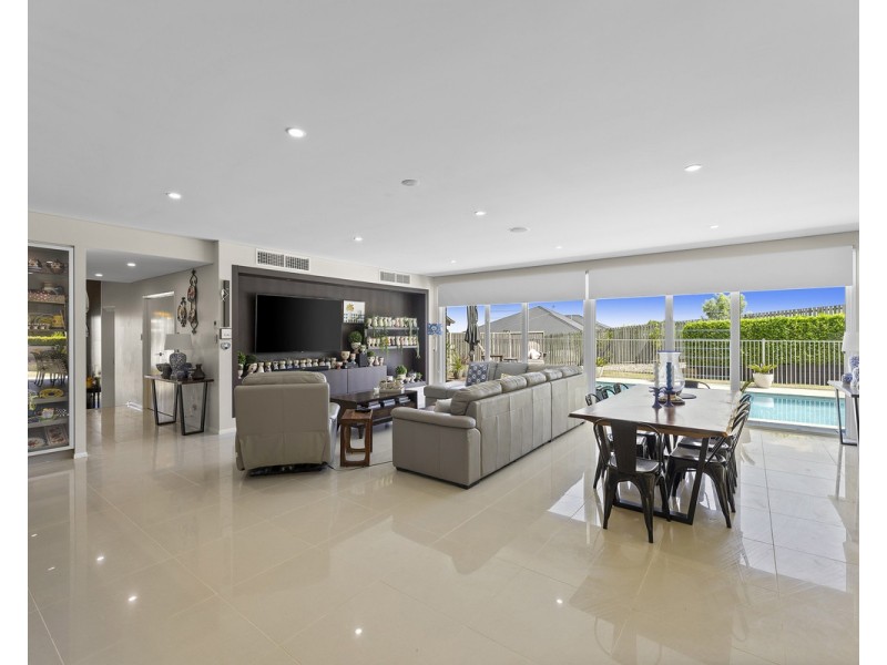 44 Catherine Crescent, Kingsthorpe QLD 4400