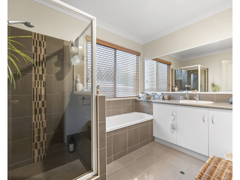 13 Corella Street, Meringandan West QLD 4352