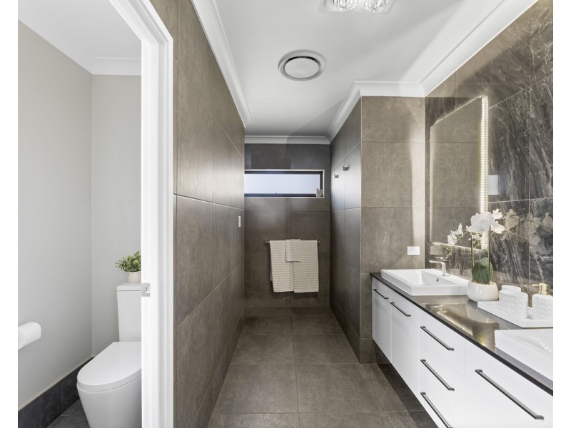 45 Webcke Crescent, Kleinton QLD 4352