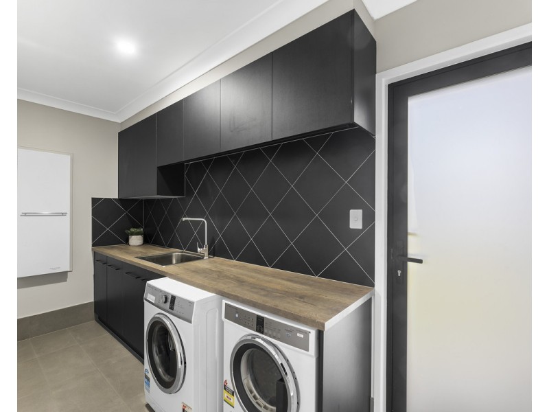 45 Webcke Crescent, Kleinton QLD 4352