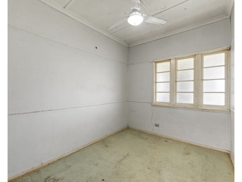 22 Alfred Street, Cambooya QLD 4358