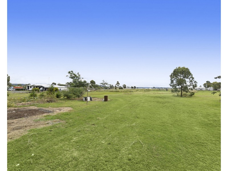 22 Alfred Street, Cambooya QLD 4358