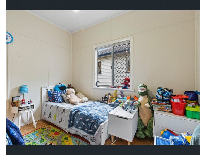 28 Christmas Street, North Toowoomba QLD 4350