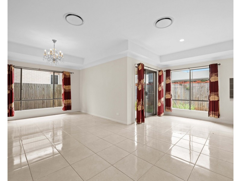 6 Tornio Drive, Kearneys Spring QLD 4350