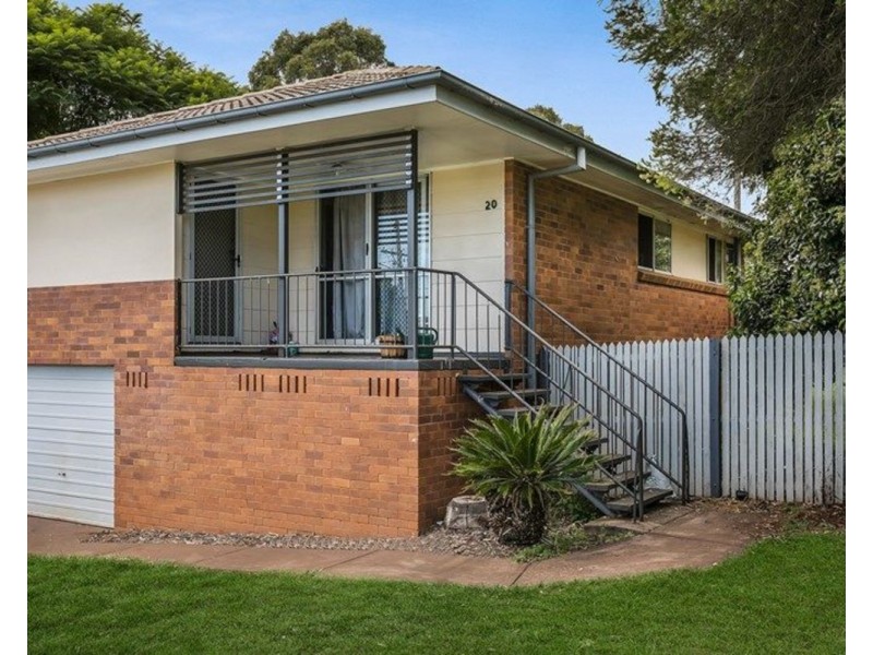 20 Festival Street, Rockville QLD 4350