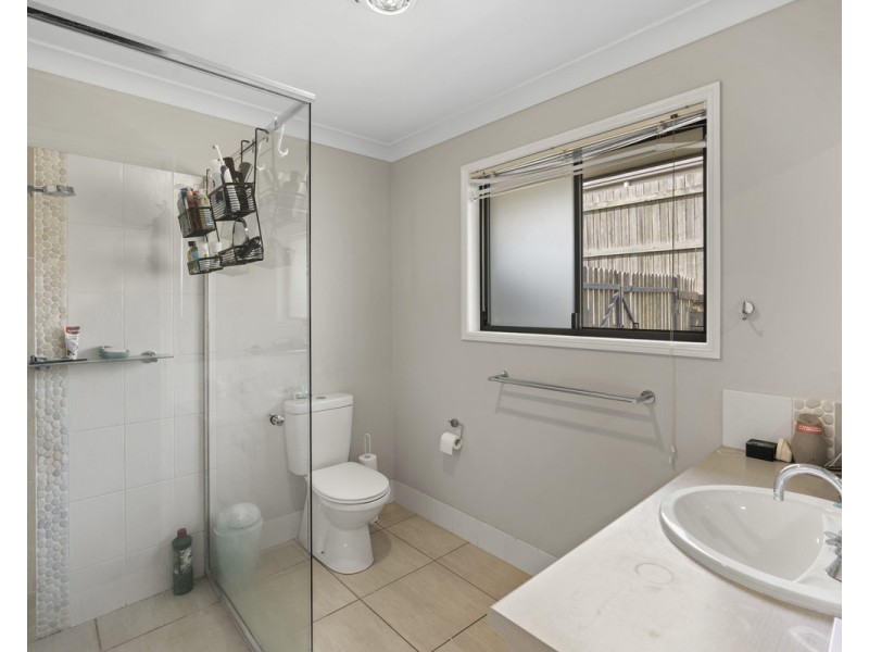 10 Smythe Drive, Highfields QLD 4352