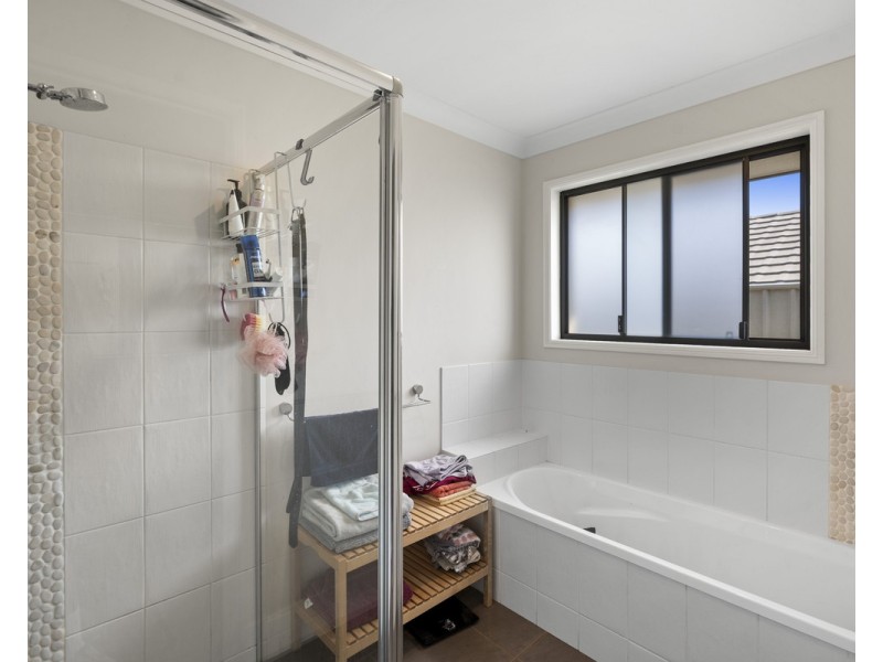 10 Smythe Drive, Highfields QLD 4352