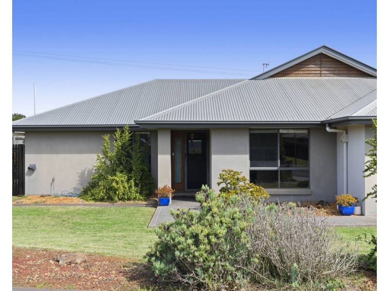 10 Smythe Drive, Highfields QLD 4352