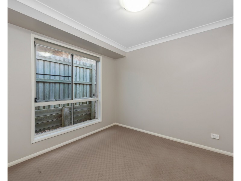 2/8 McMorrow Street, Kearneys Spring QLD 4350