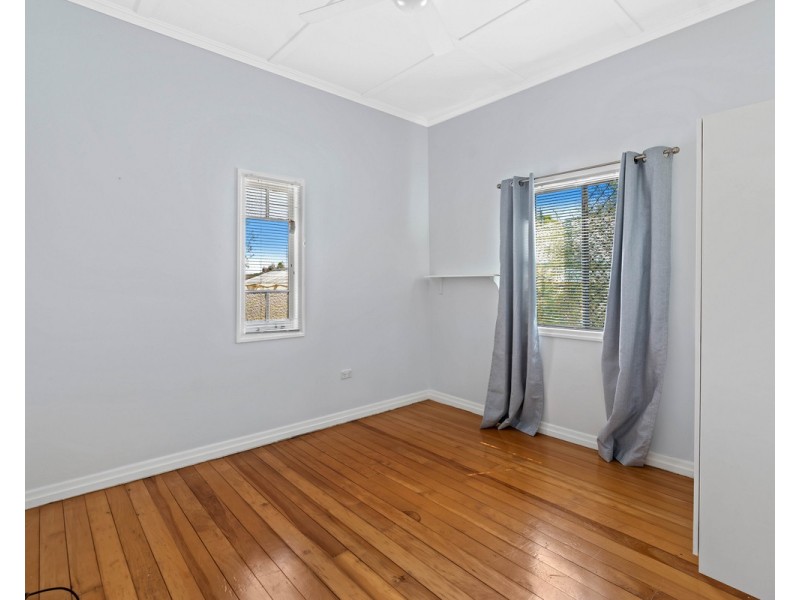 58 Anzac Avenue, Newtown QLD 4350