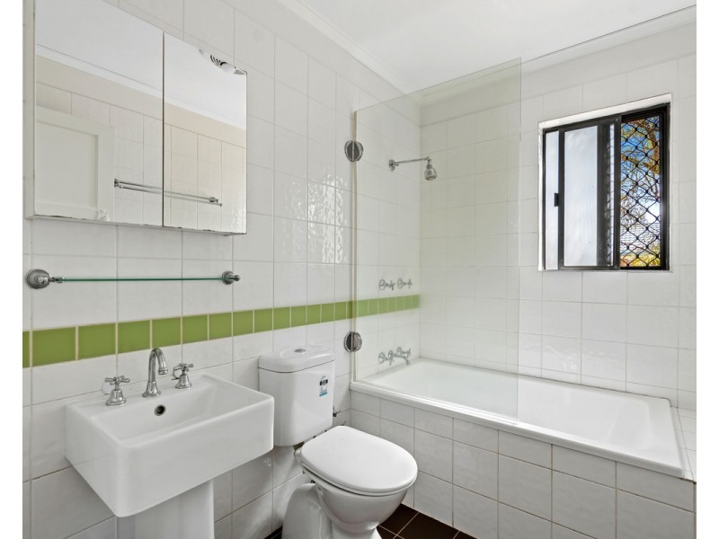 58 Anzac Avenue, Newtown QLD 4350
