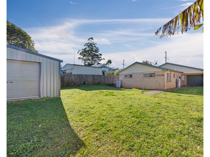 271 New England Highway, Harlaxton QLD 4350
