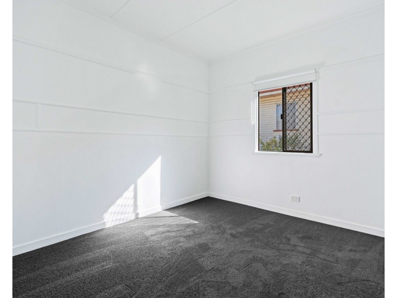 21 Elizabeth Street, South Toowoomba QLD 4350