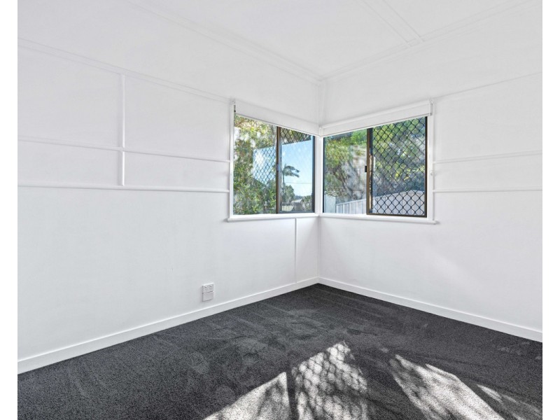 21 Elizabeth Street, South Toowoomba QLD 4350