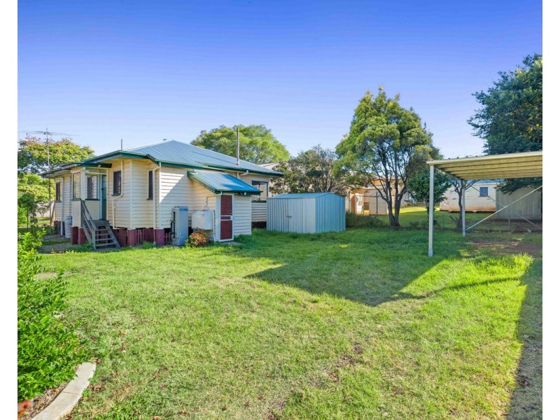 21 Elizabeth Street, South Toowoomba QLD 4350