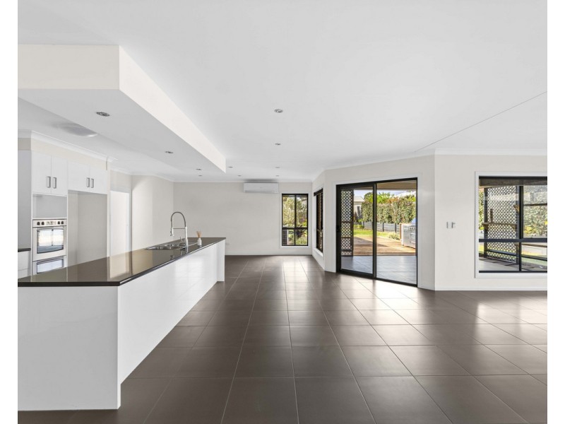 4 Wren Street, Highfields QLD 4352