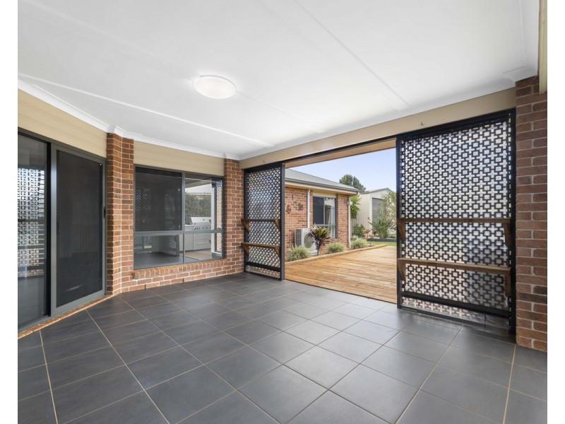 4 Wren Street, Highfields QLD 4352