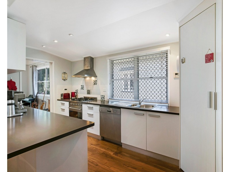 14 Leonard Street, East Toowoomba QLD 4350