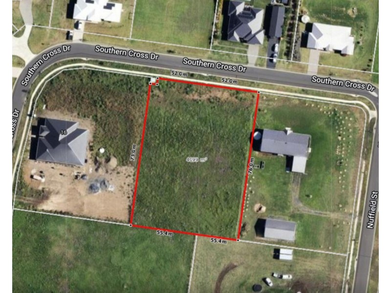 18 Southern Cross Drive, Kingsthorpe QLD 4400