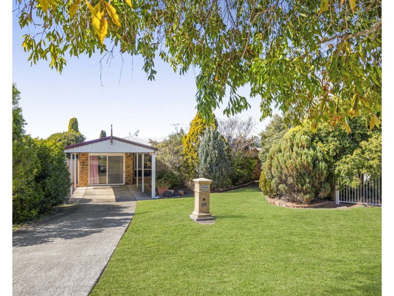 26 Fern Drive, Kearneys Spring QLD 4350