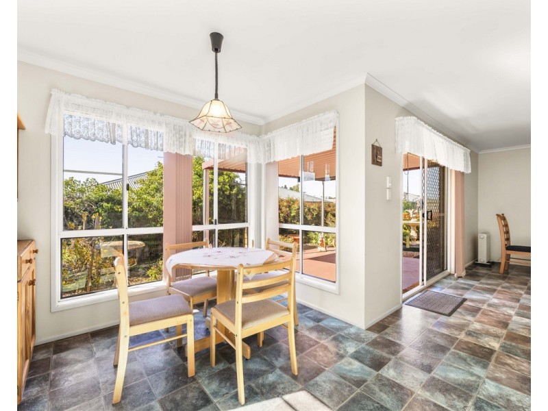 26 Fern Drive, Kearneys Spring QLD 4350