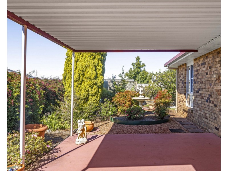 26 Fern Drive, Kearneys Spring QLD 4350