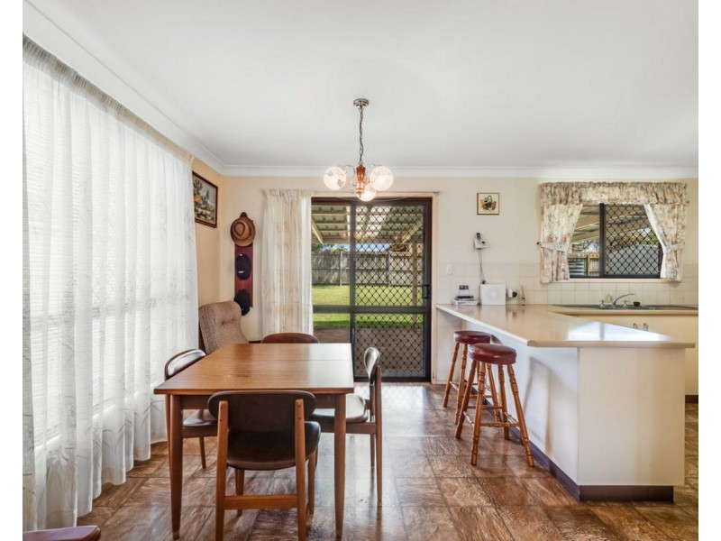 8 Brigalow Street, Newtown QLD 4350