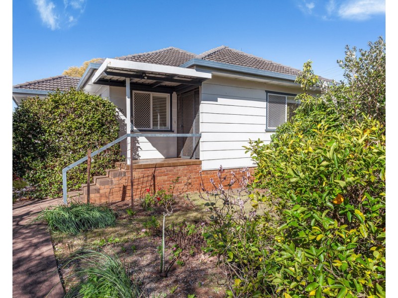96 Curzon Street, East Toowoomba QLD 4350