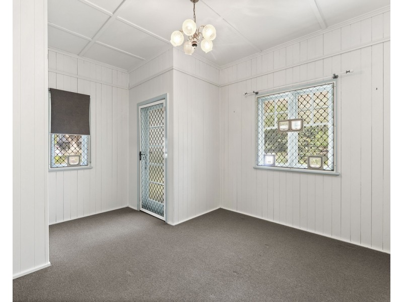 1B Gladstone Street, Newtown QLD 4350