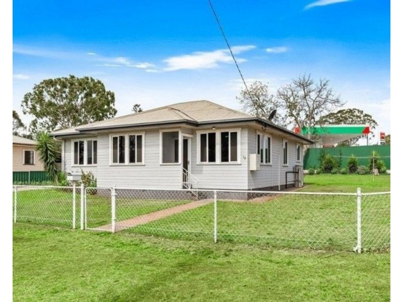 18 Power Street, Harristown QLD 4350