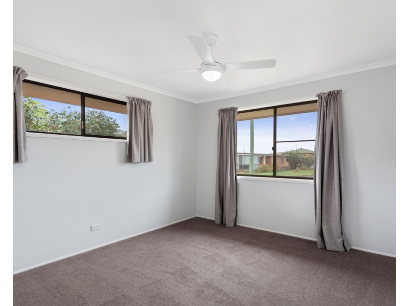 18 Panda Street, Harristown QLD 4350