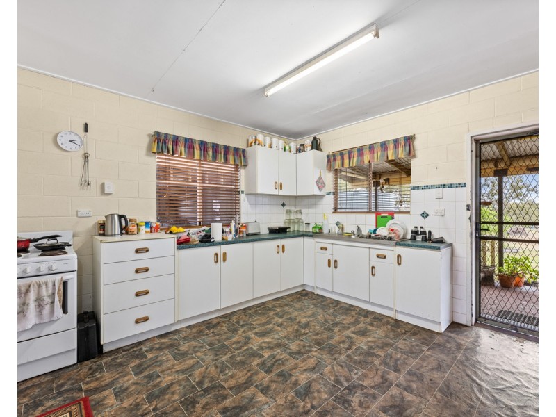 2 Skyview Street, Meringandan West QLD 4352